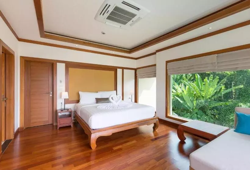 Villa 2 Makuuhuonetta, Villa Tantawan Resort   Private Pool Villas