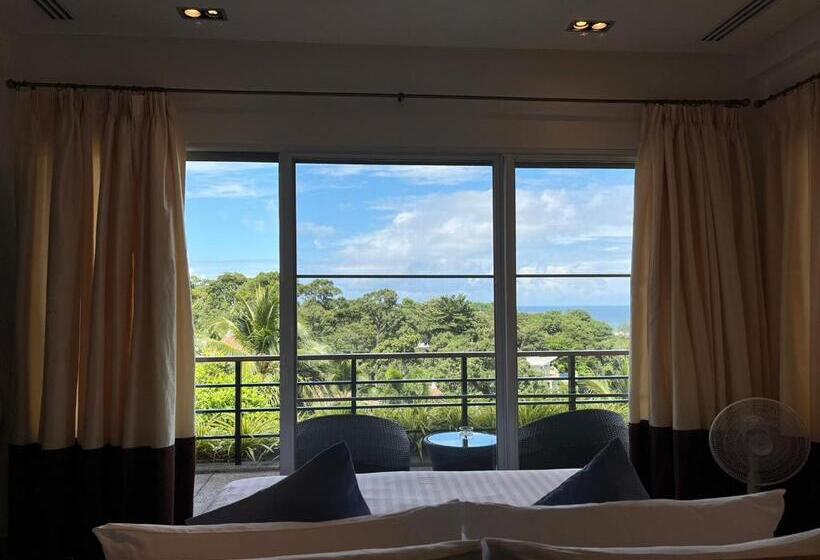 וילת 3 חדרי שינה עם בריכה, Villa Tantawan Resort   Private Pool Villas