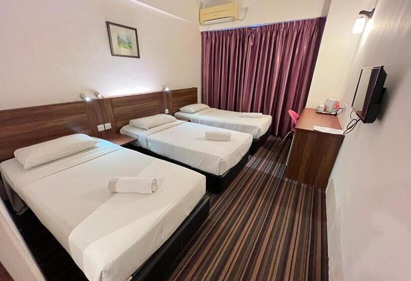 غرفة سوبيريور ثلاثية, Yt Midtown