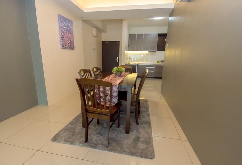 Апартаменты 3 Спальни, Kinta Riverfront Hotel & Suites