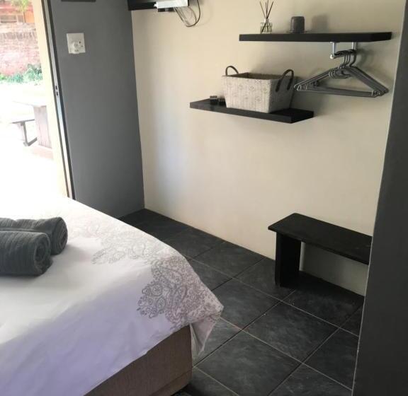 Standardrum, 28 La Rochelle