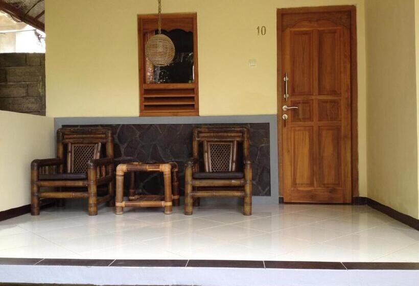 חדר בסיסי, Astina