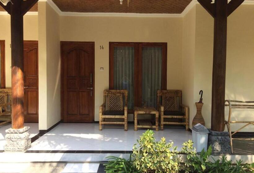 חדר בסיסי, Astina