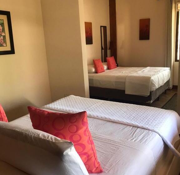 غرفة عائلية, Rancho Humo Estancia