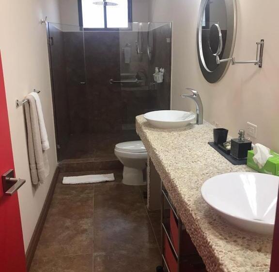 غرفة عائلية, Rancho Humo Estancia