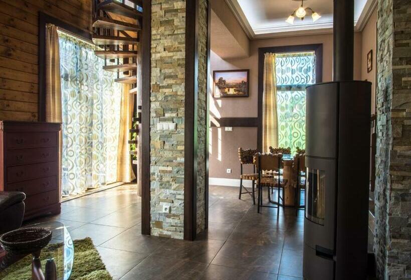 خانه 2 خوابه, Spring Chalet