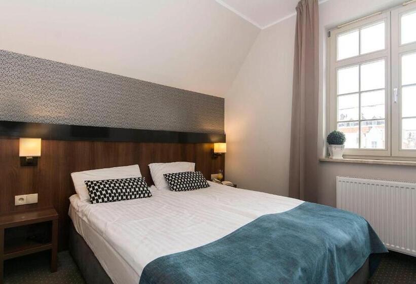 침실 2개 아파트, Apart Neptun