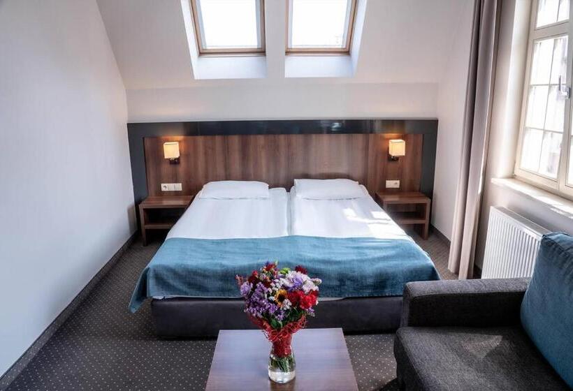 스탠다드 트리플 룸, Apart Neptun