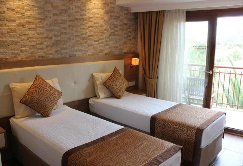 غرفة سوبيريور ذات إطلالة جانبية على البحر, Papirus