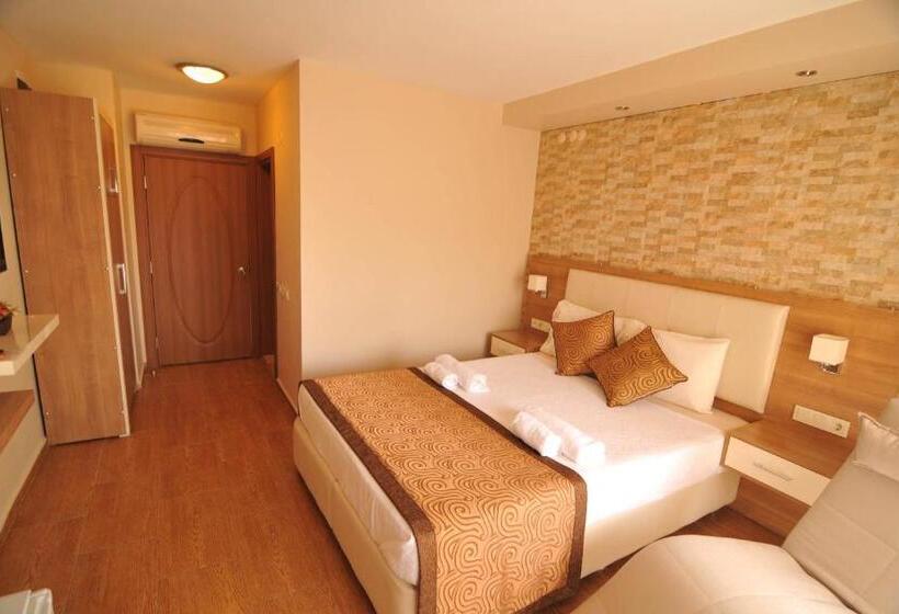 غرفة سوبيريور ذات إطلالة جانبية على البحر, Papirus