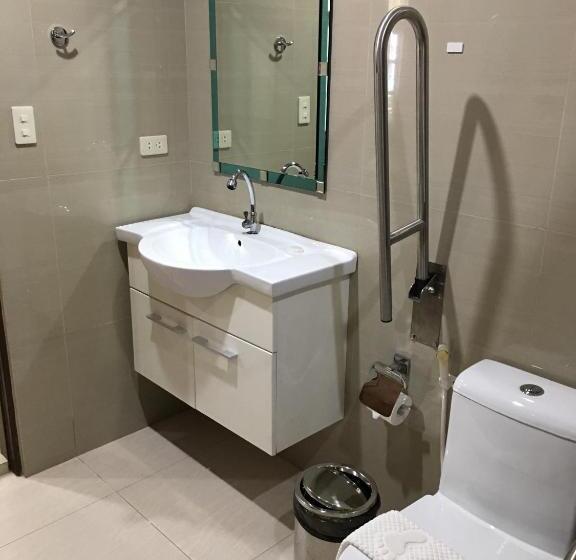 חדר משפחתי, Anda White Beach Resort