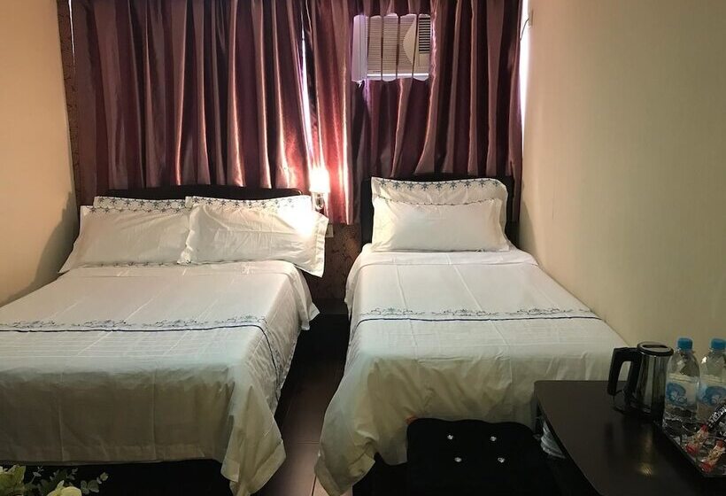 اتاق استاندارد سه نفره, California