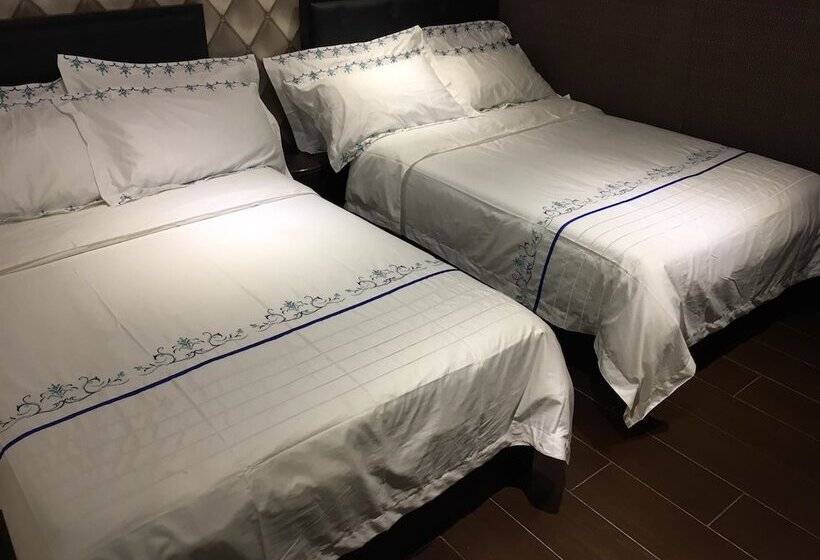 اتاق استاندارد با 2 تخت دوبل, California