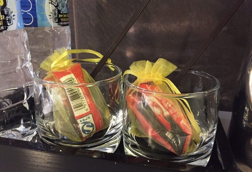 اتاق خانوادگی, California