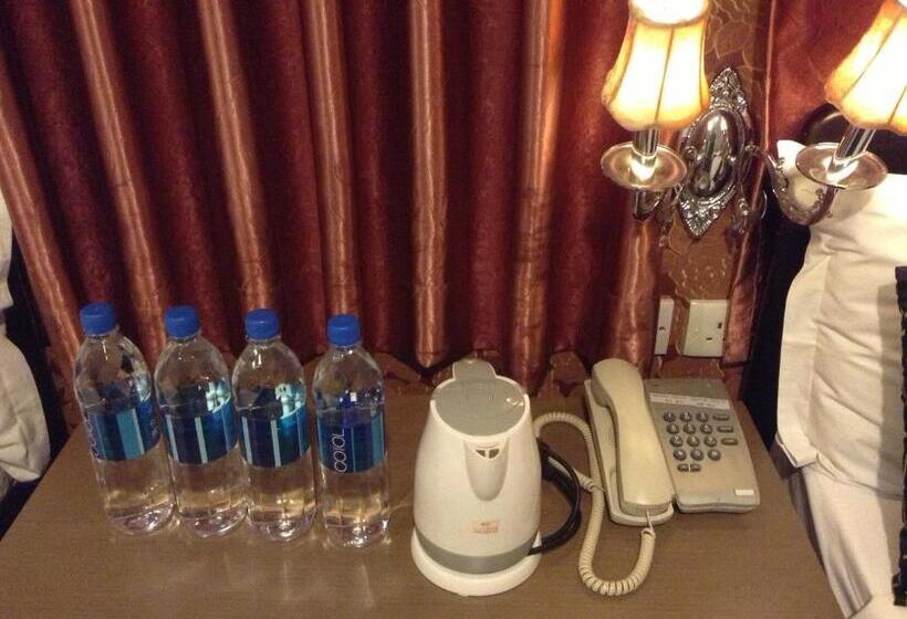 اتاق استاندارد یک نفره, California