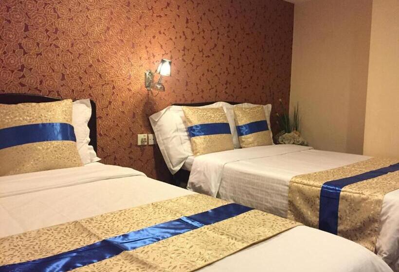 اتاق استاندارد سه نفره, California