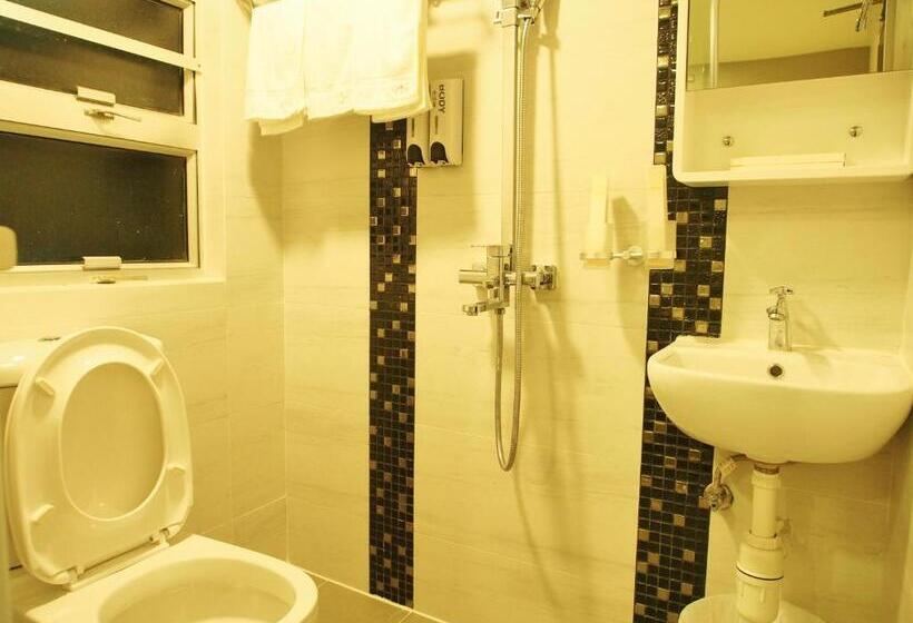 اتاق خانوادگی, California