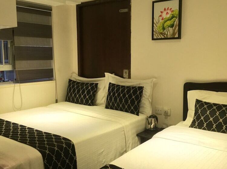 اتاق استاندارد با 2 تخت دوبل, California