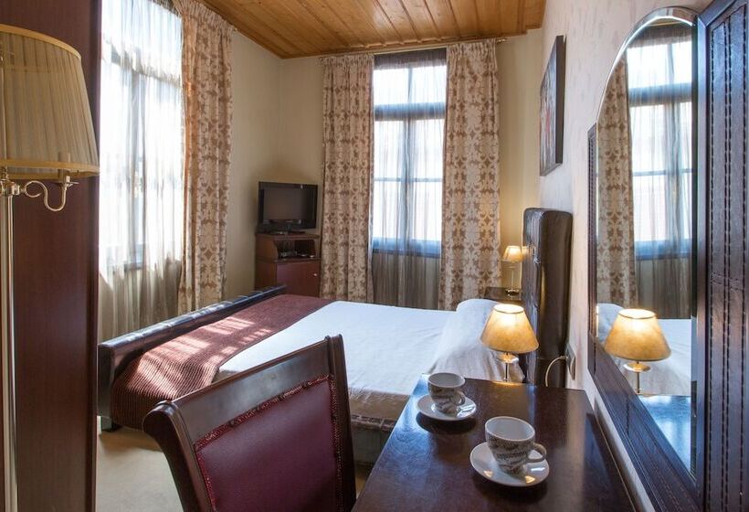 غرفة إقتصادية, Dias