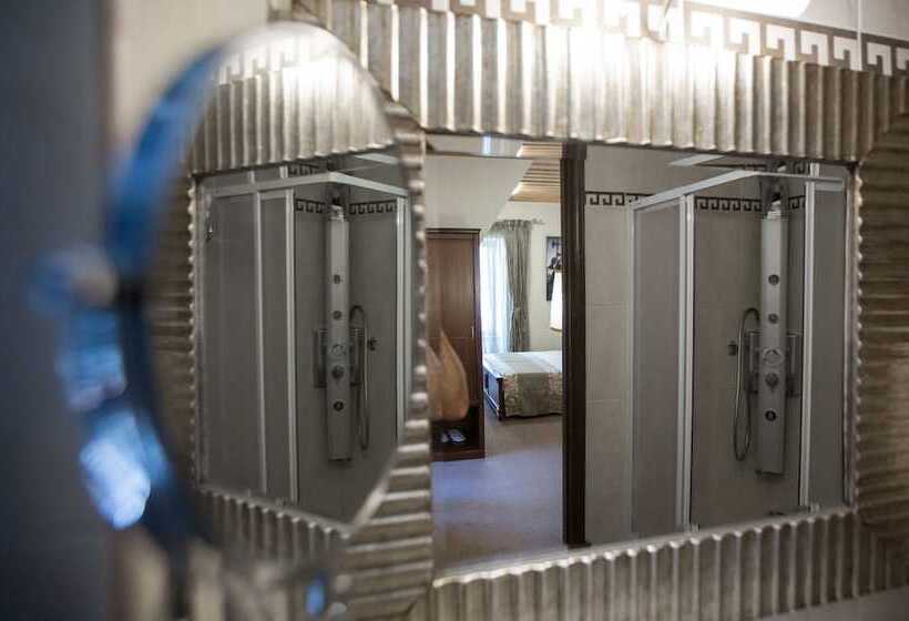 غرفة سوبيريور, Dias