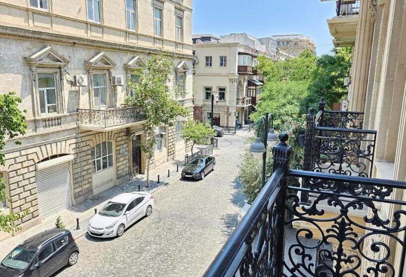 اتاق استاندارد با بالکن, Du Port Boutique