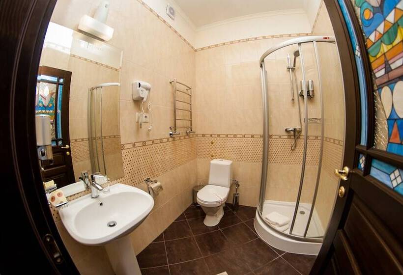 غرفة قياسية, Feder Boutique