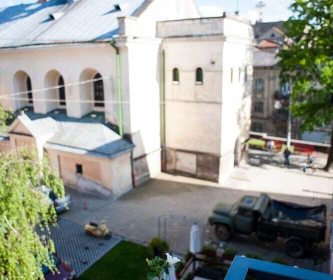 غرفة قياسية, Feder Boutique