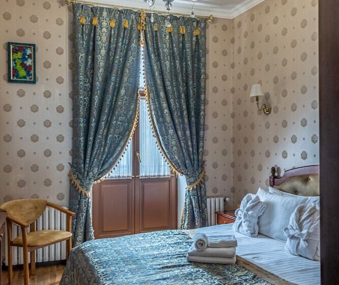 غرفة قياسية, Feder Boutique