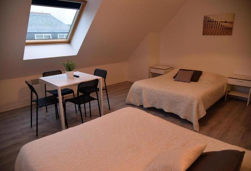 패밀리 룸, La Marine