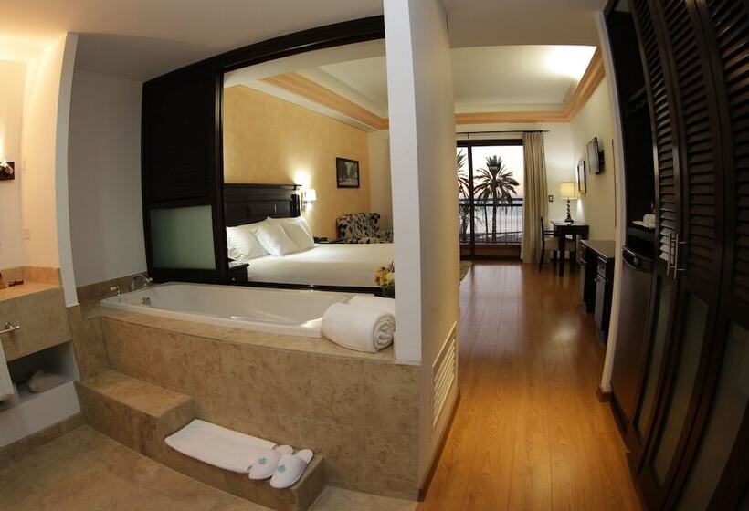 ジュニアスイート, La Posada Hotel & Beach Club