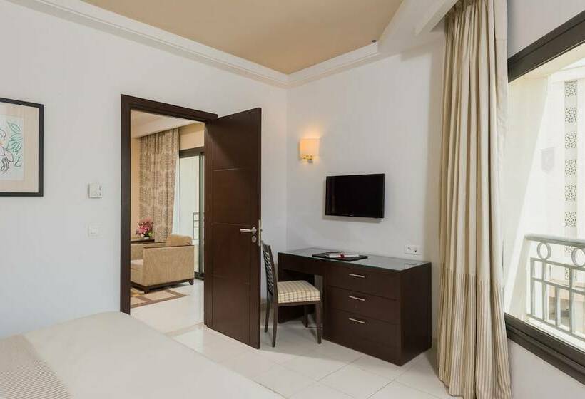 سوییت جونیور, Le Corail Suites