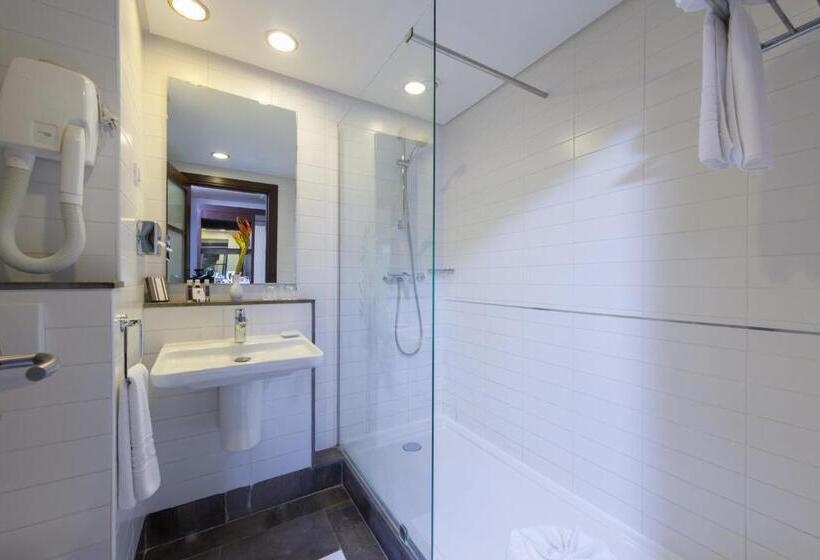 اتاق استاندارد یک نفره, Le Corail Suites