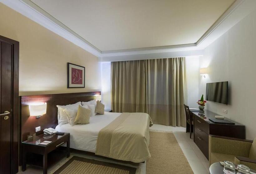 سوییت اجرایی, Le Corail Suites