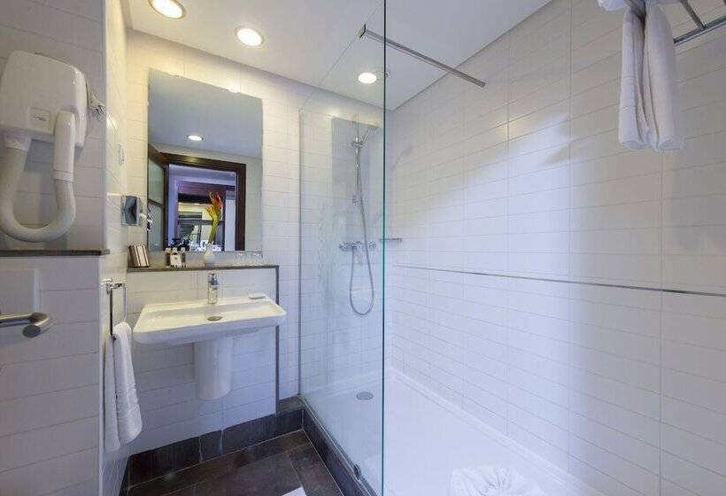 سوییت جونیور, Le Corail Suites