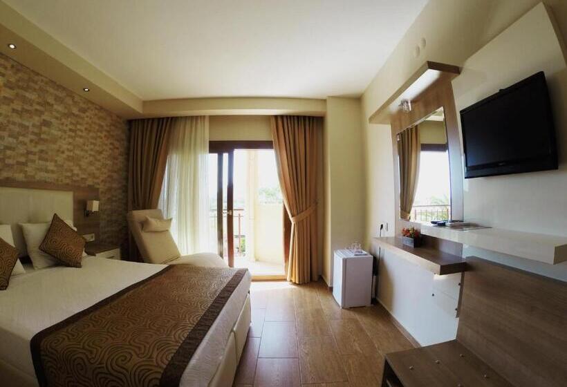 غرفة سوبيريور ذات إطلالة جانبية على البحر, Papirus