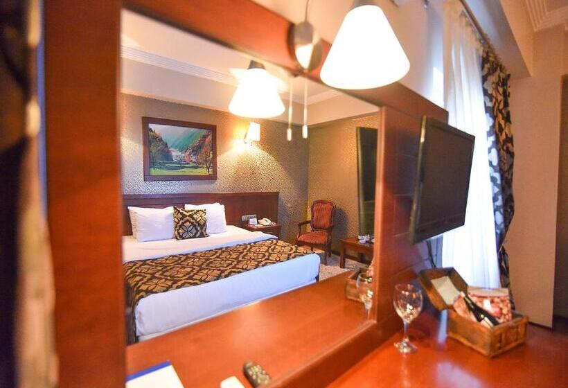 اتاق استاندارد با چشمانداز دریا, Saylamlar