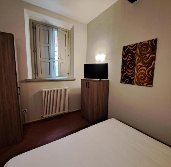 低层单卧公寓, Tati