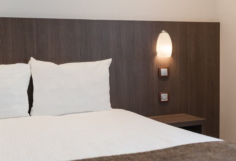 חדר סטנדרט, The Originals City, L Haut  Aile, Coquelles Calais Tunnel S/manche L Hautaile