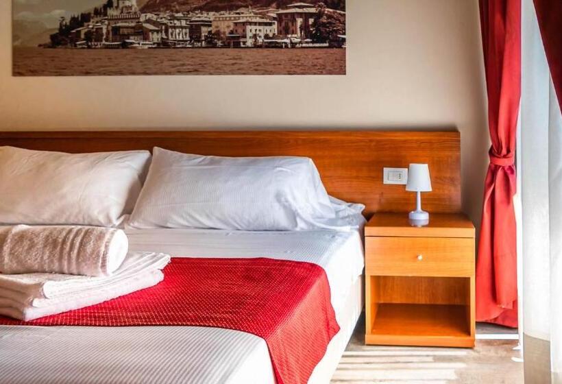 标准间, Venezia Park