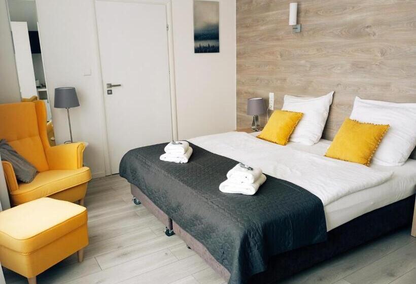 اتاق پرمیوم, Villa Flaming