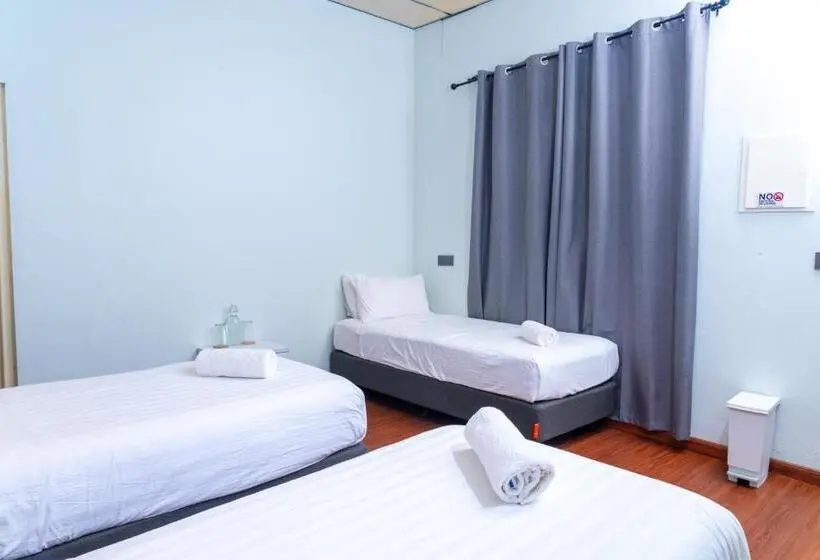 اتاق خانوادگی, Thulusdhoo Stay Guest House