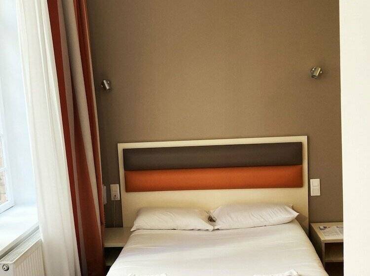 Номер Стандарт, Adonis Hotel Strasbourg