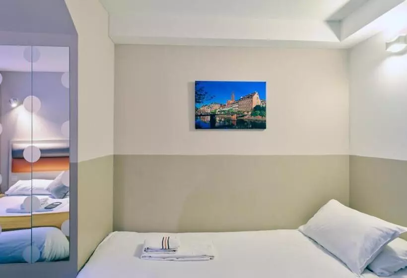 スタンダードトリプルルーム, Adonis Hotel Strasbourg
