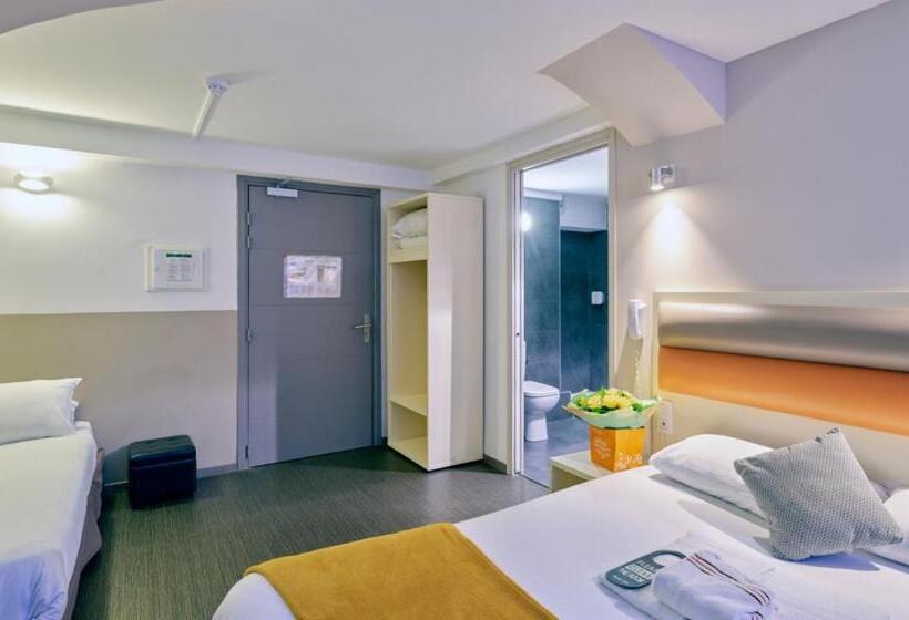 Номер Стандарт Трехместный, Adonis Hotel Strasbourg