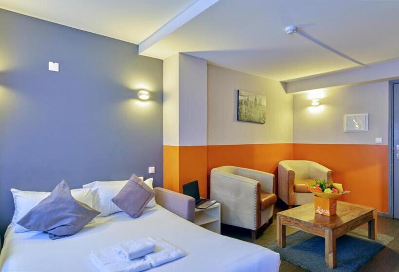 Семейный Номер, Adonis Hotel Strasbourg