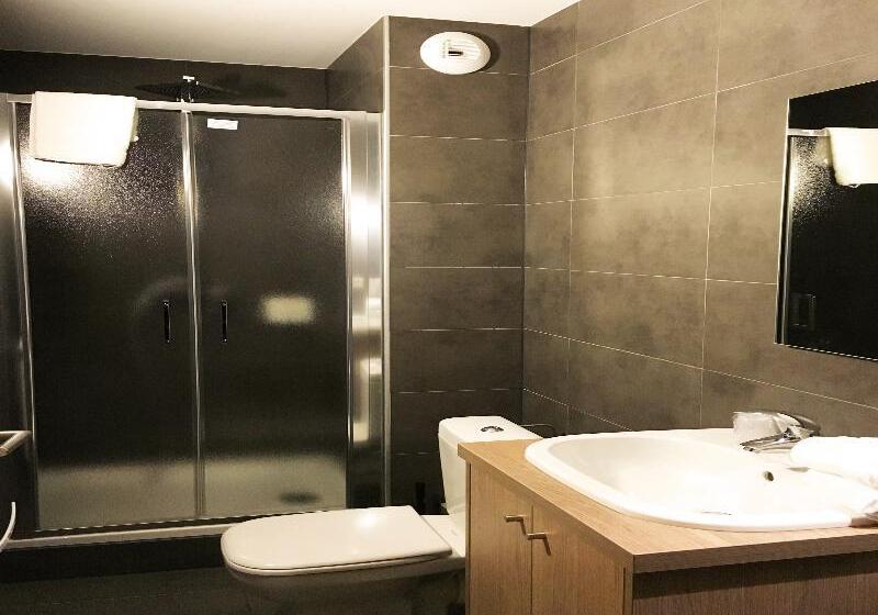 Номер Стандарт, Adonis Hotel Strasbourg