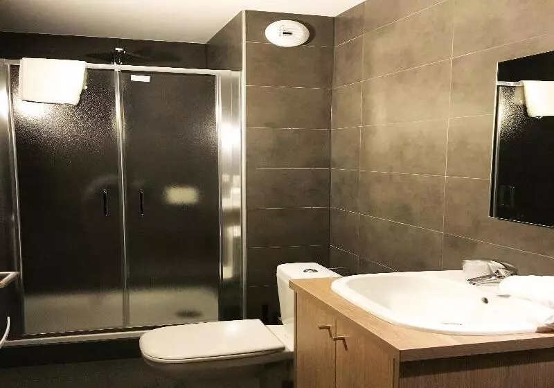 スタンダードルーム, Adonis Hotel Strasbourg