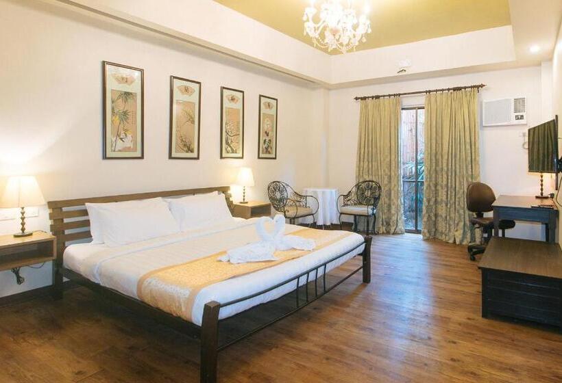 חדר דחוקס עם מיטת קינג, Reddoorz Premium At Anisabel Suites Davao City