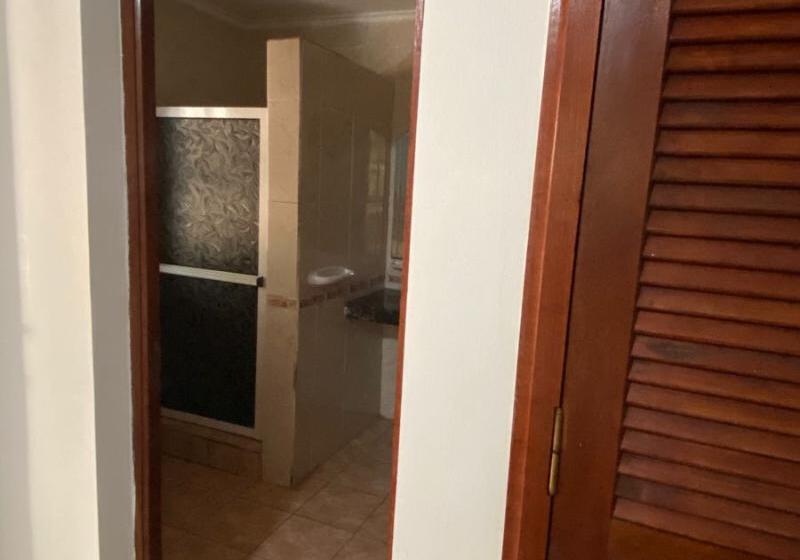 标准间, Cosmopolit