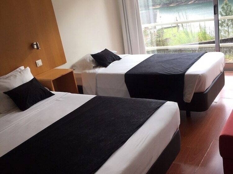Romantic Room, Eco Salvador